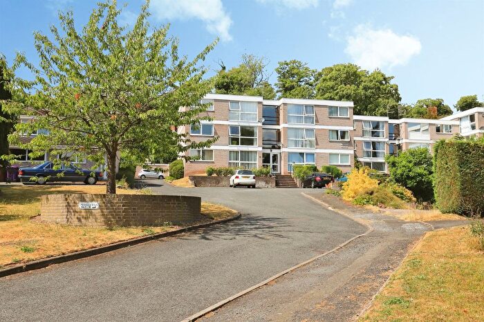 2 Bedroom Flat For Sale In Woodfield Heights, Wolverhampton, WV6
