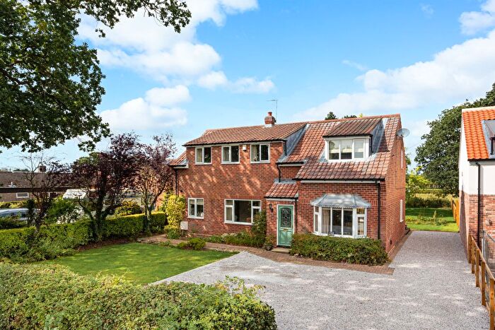 4 Bedroom Detached House For Sale In Sandy Lane, Stockton On The Forest, York, North Yorkshire, YO32