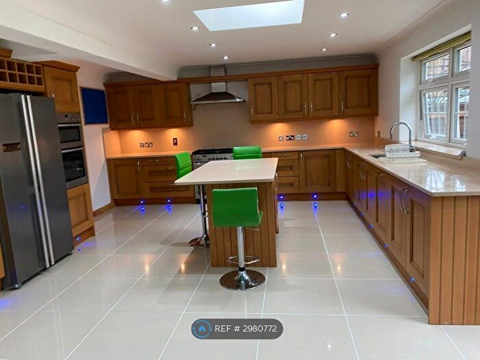 4 Bedroom Semi-Detached House To Rent In Tilehouse Way, Denham, UB9