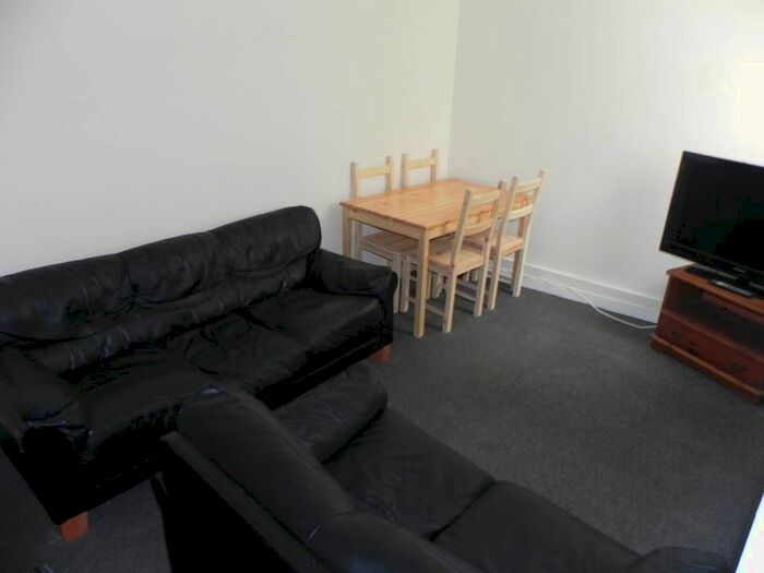 6 Bedroom Property To Rent In King Edwards Road, Brynmill, Swansea, SA1