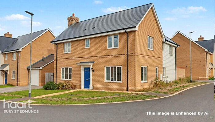 4 Bedroom Detached House For Sale In Procession Way, Elmswell, Bury St Edmunds, IP30