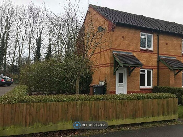 2 Bedroom End Of Terrace House To Rent In Alnwick, Peterborough, PE2