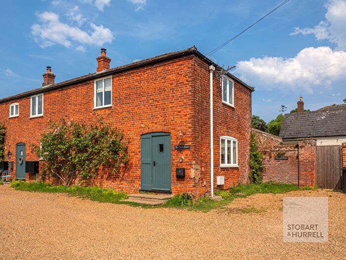 3 Bedroom Semi-Detached House For Sale In The Coach House, Vicarage Lane, Tunstead, Norfolk, NR12