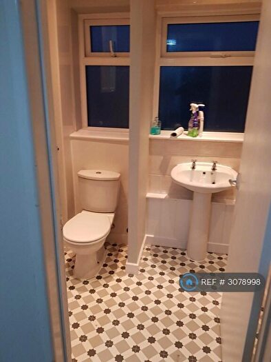 3 Bedroom Semi-Detached House To Rent In Abbots Road, Ilchester, BA22