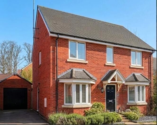 5 Bedroom Detached House To Rent In Little Chalfont, Amersham, Buckinghamshire, HP6