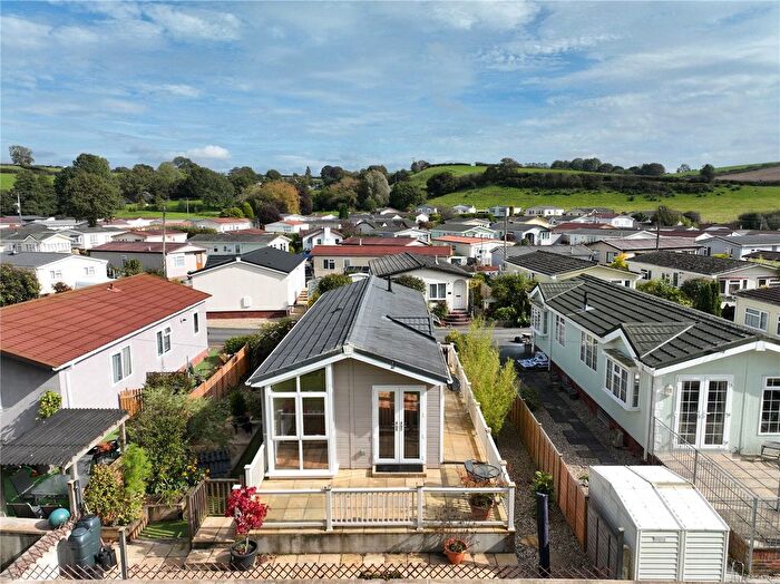 2 Bedroom Mobile/park Home For Sale In Mill On The Mole, South Molton, Devon, EX36
