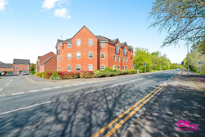 2 Bedroom Flat For Sale In Princess Way, Burton-On-Trent, DE14