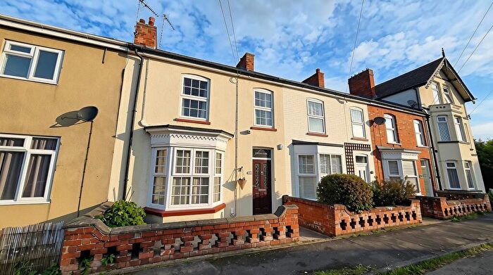 3 Bedroom Terraced House For Sale In New Road, Sutton Bridge, PE12