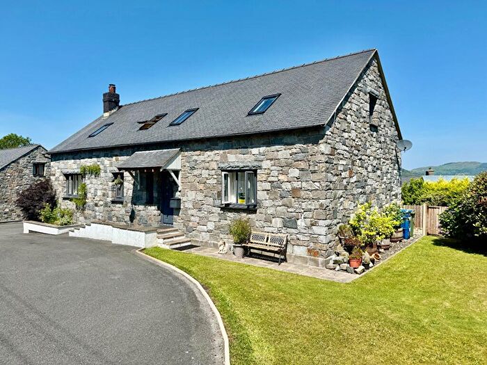 4 Bedroom Detached House For Sale In Tyn Y Buarth, Brithdir, Dolgellau, LL40