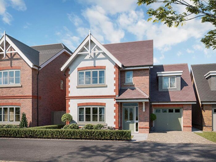 4 Bedroom Detached House For Sale In De Havilland Place, White Waltham Village, Maidenhead, SL6