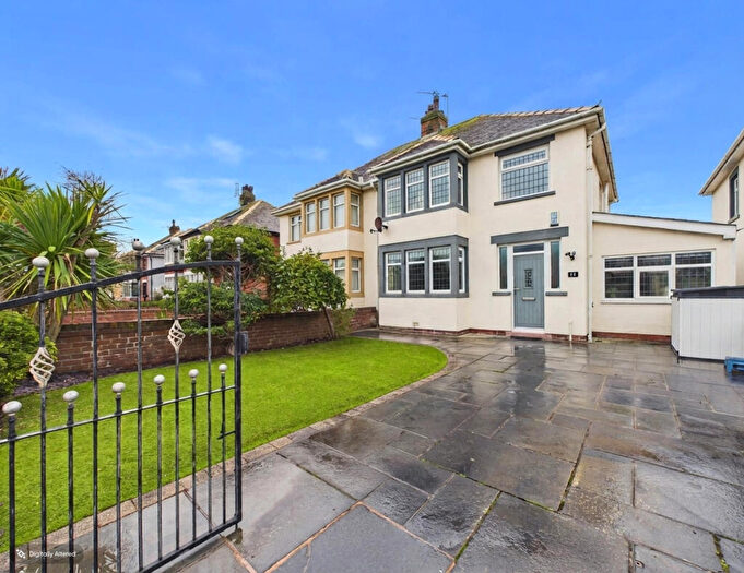 3 Bedroom Semi-Detached House For Sale In Raleigh Avenue, Blackpool, FY4