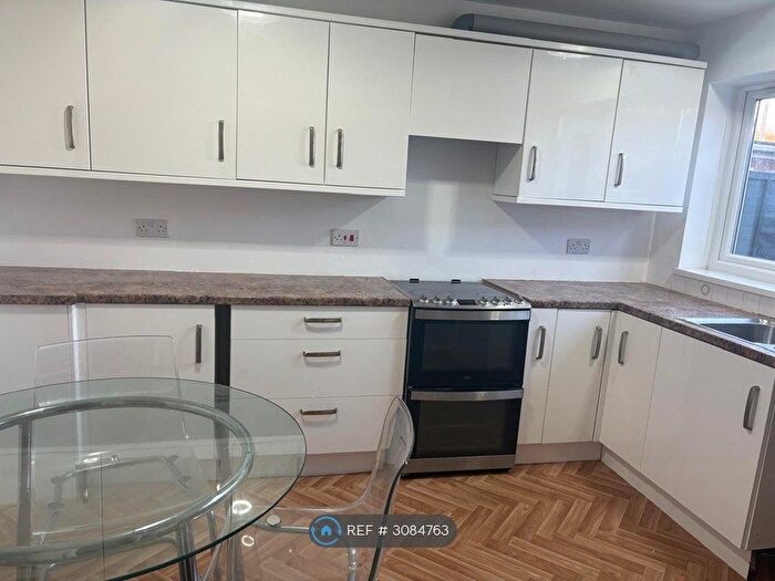 3 Bedroom Terraced House To Rent In Princess Gardens, Bristol, BS16