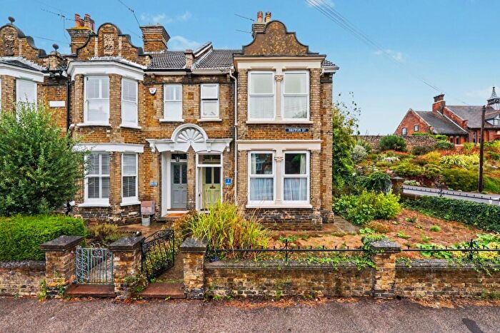 4 Bedroom End Of Terrace House For Sale In Briton Road, Faversham, Kent, ME13