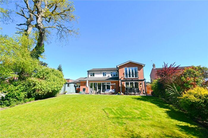 4 Bedroom Detached House For Sale In Oakridge Road, Spital, Wirral, CH62