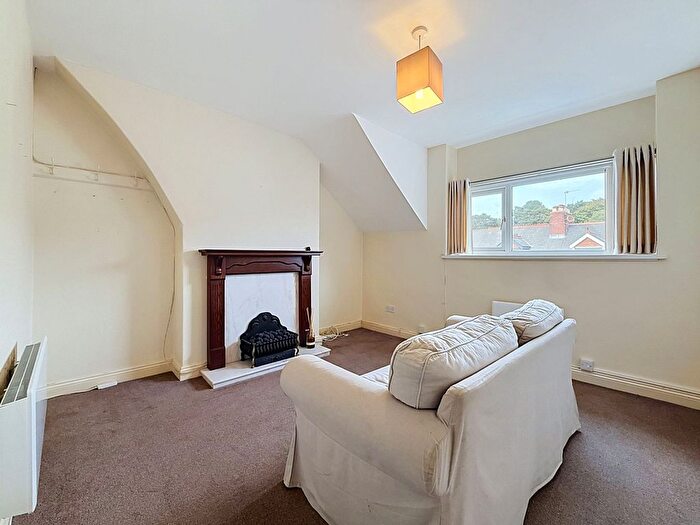 1 Bedroom Flat To Rent In Romilly Road, Canton, CF5