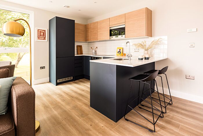 2 Bedroom Apartment To Rent In Flat, Cadiz House, Grinstead Road, Lewisham, London, SE8