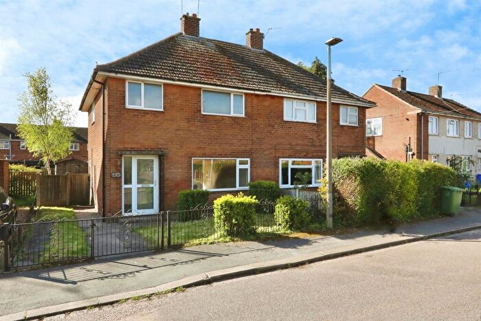 3 Bedroom House To Rent In Rufford Avenue, DN22