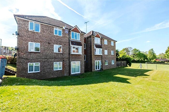 1 Bedroom Apartment To Rent In Abbey Mews, Dunstable, Bedfordshire, LU6