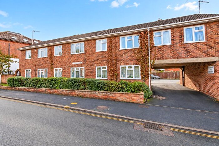 1 Bedroom Flat For Sale In Nicholas Court, Norwich, NR3