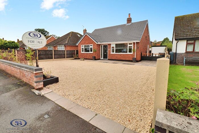 2 Bedroom Detached Bungalow For Sale In Hollybush Crescent, Willaston, CW5