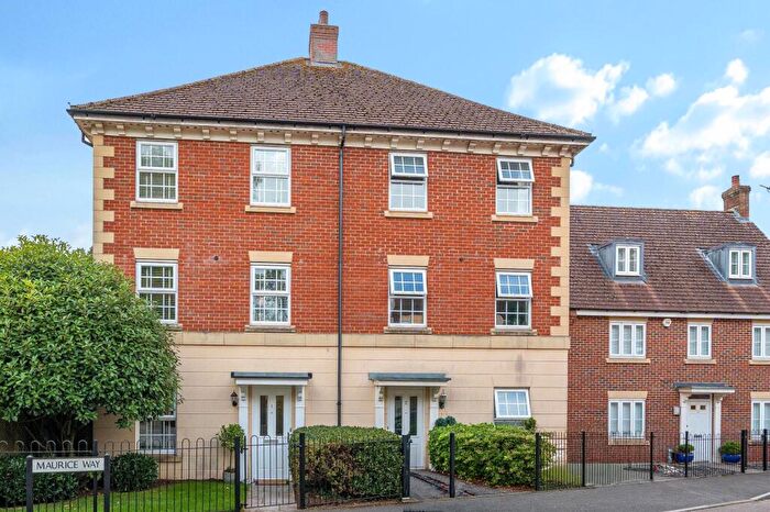 4 Bedroom Semi-Detached House For Sale In Maurice Way, Marlborough, SN8