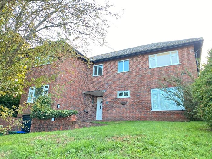 4 Bedroom Detached House To Rent In Hill Crescent, Bexley, DA5