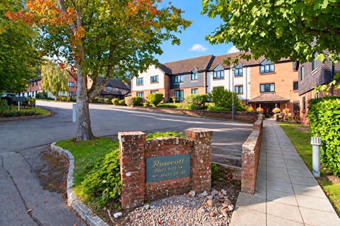 1 Bedroom Flat For Sale In Rosecott, Havant Road, Horndean, PO8