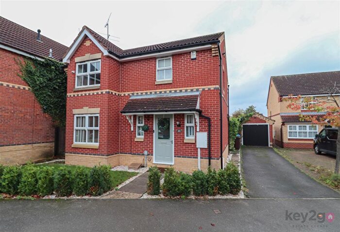 3 Bedroom Detached House For Sale In Deepwell Avenue, Halfway, Sheffield, S20