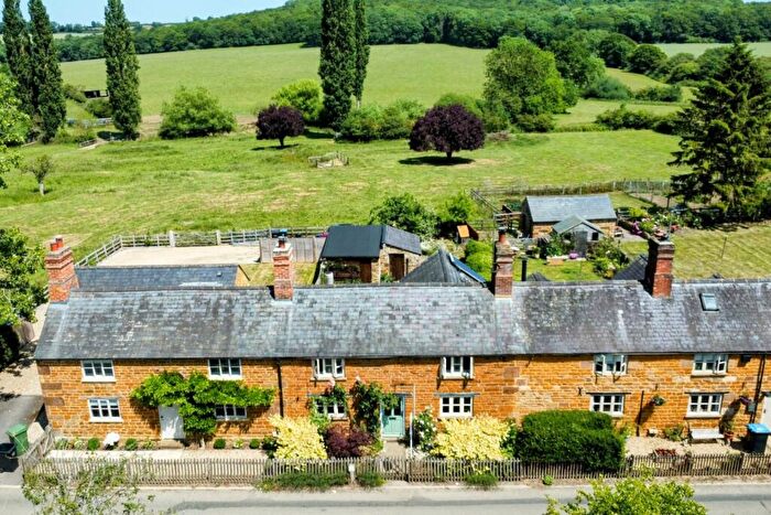2 Bedroom Cottage For Sale In Medbourne Rd, Stockerston, Oakham, LE15