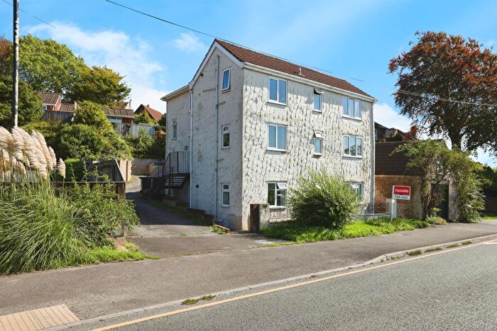 2 Bedroom Flat For Sale In Castle Road, Salisbury, SP1