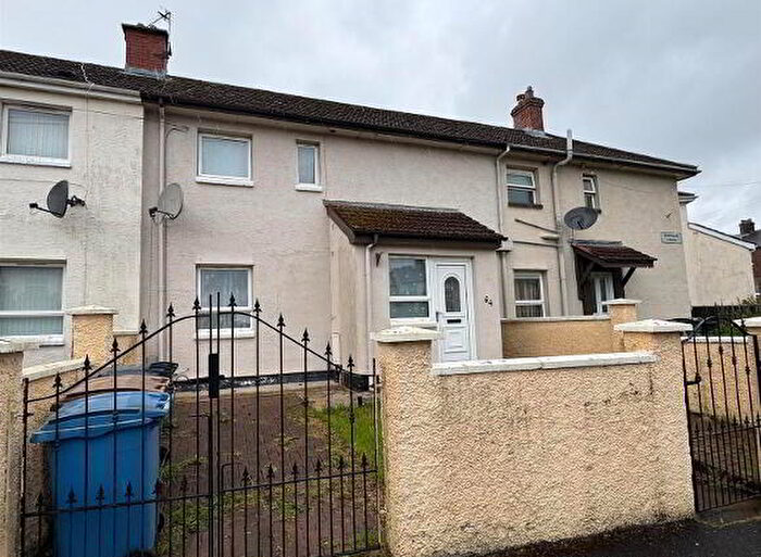 2 Bedroom Mid Terraced House For Sale In Graymount Parade, Newtownabbey, BT36