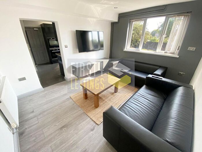 6 Bedroom Detached House To Rent In Great Arler Road, Clarendon Park, LE2