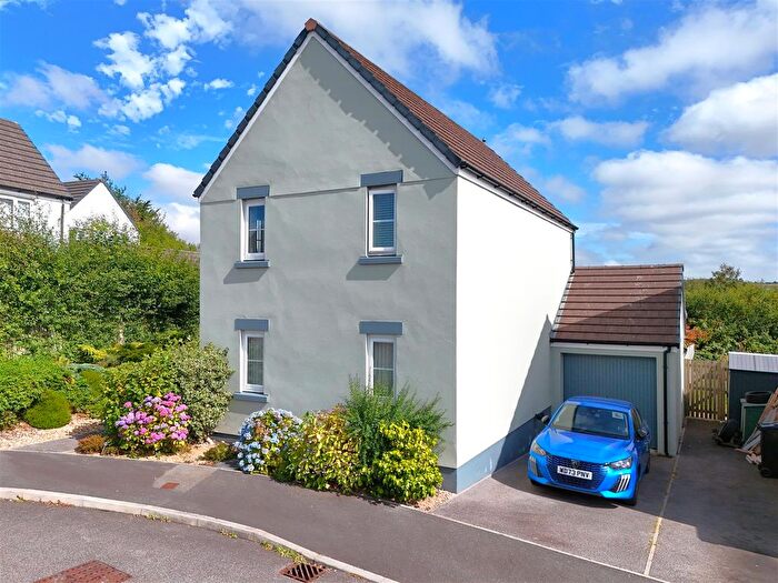 3 Bedroom Detached House For Sale In Wheal Albert Road, Goonhavern, TR4