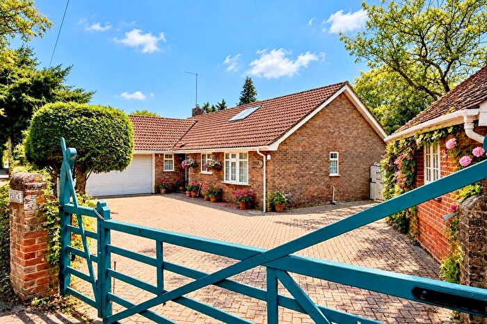 3 Bedroom Detached Bungalow For Sale In Gravel Lane, Ringwood, BH24