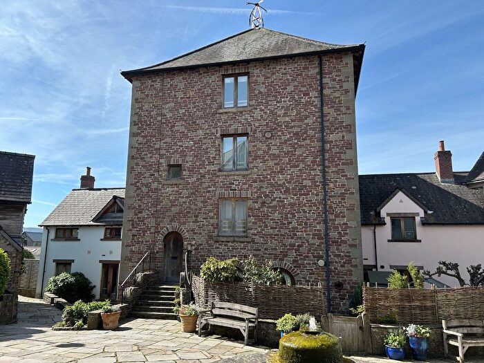 2 Bedroom Flat For Sale In Upper House Farm, Crickhowell, Powys., NP8