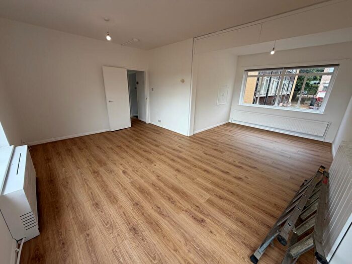 4 Bedroom Detached House To Rent In Staff House, Mongewell, Wallingford, OX10
