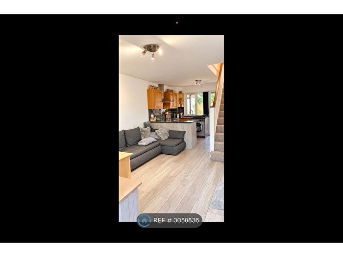 1 Bedroom End Of Terrace House To Rent In Raywood Close, Hayes, UB3