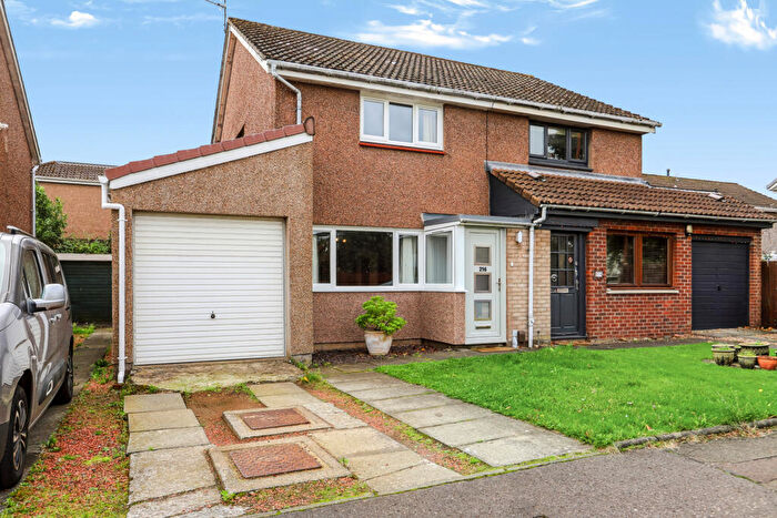 3 Bedroom Semi-Detached House For Sale In , Springfield Road, Linlithgow, EH49