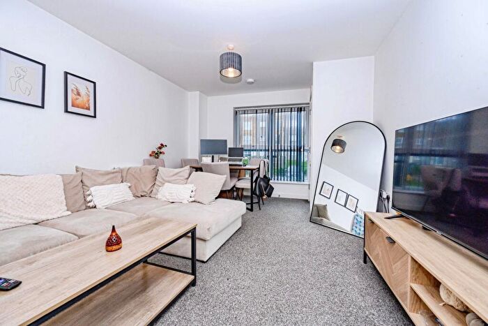 1 Bedroom Flat For Sale In Bongrace Walk, Luton, Bedfordshire, LU4