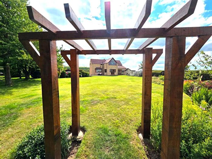 4 Bedroom Detached House For Sale In Old London Road Babworth, Retford, DN22