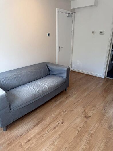 1 Bedroom Flat To Rent In Flat, Sandy Grove, Salford, M6