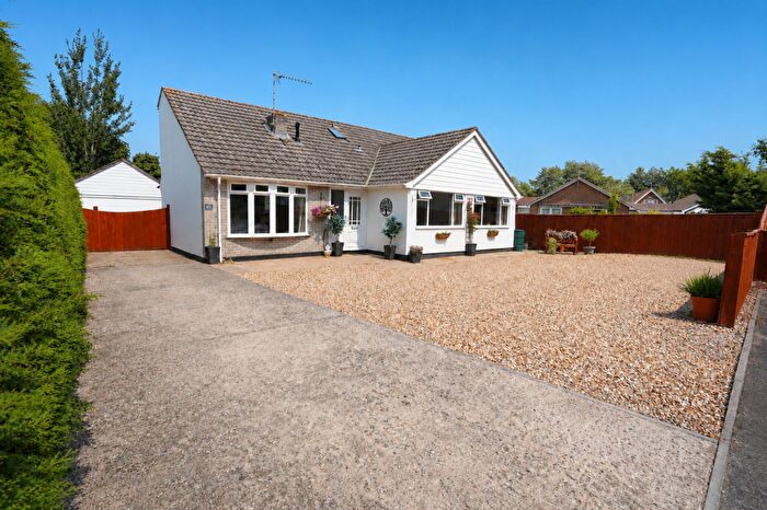 4 Bedroom Detached House For Sale In Woodlinken Close, Verwood, BH31