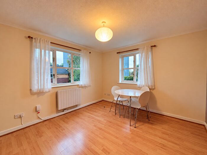 2 Bedroom Apartment For Sale In Bridgewater Street, Salford, M3