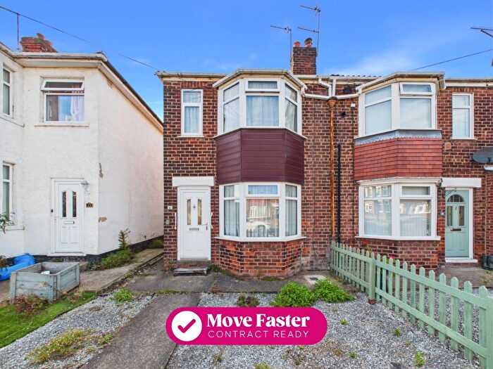2 Bedroom End Of Terrace House For Sale In Brendon Avenue, Hull, East Riding Of Yorkshire, HU8