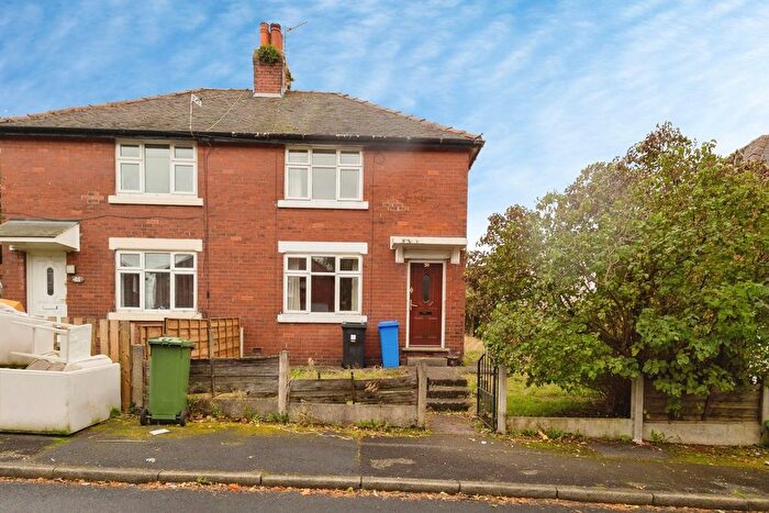 2 Bedroom Semi-Detached House For Sale In Waddicor Avenue, Greater Manchester, OL6