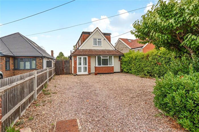 3 Bedroom Bungalow For Sale In Sutcliffe Avenue, Earley, Reading, RG6