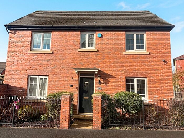 4 Bedroom Detached House For Sale In Bolbury Crescent, Swinton, M27