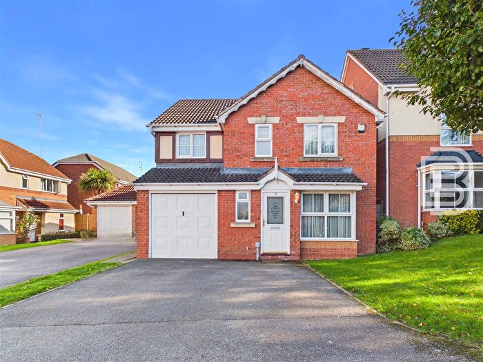 4 Bedroom Detached House For Sale In Braids Close, Rugby, CV21