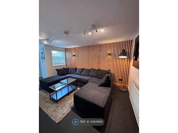 6 Bedroom Terraced House To Rent In Leopold Road, Kensington Fields, Liverpool, L7