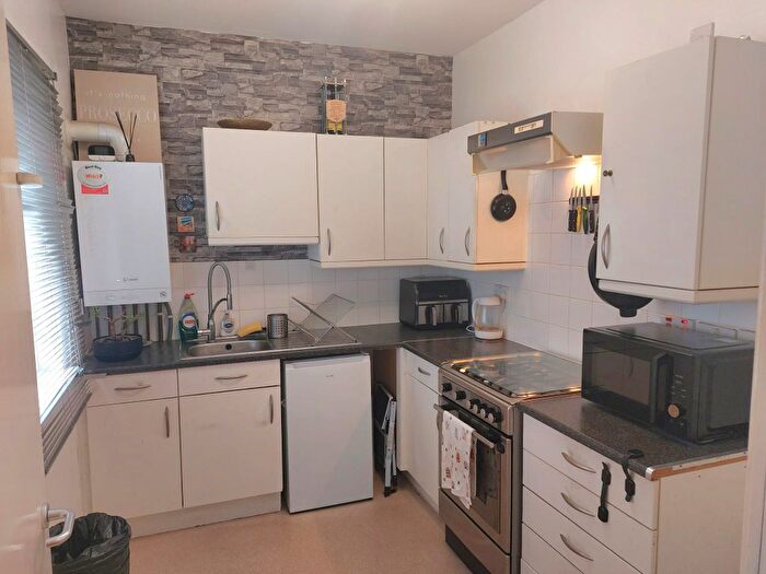 2 Bedroom Property For Sale In Tilbury, Tilbury, RM18